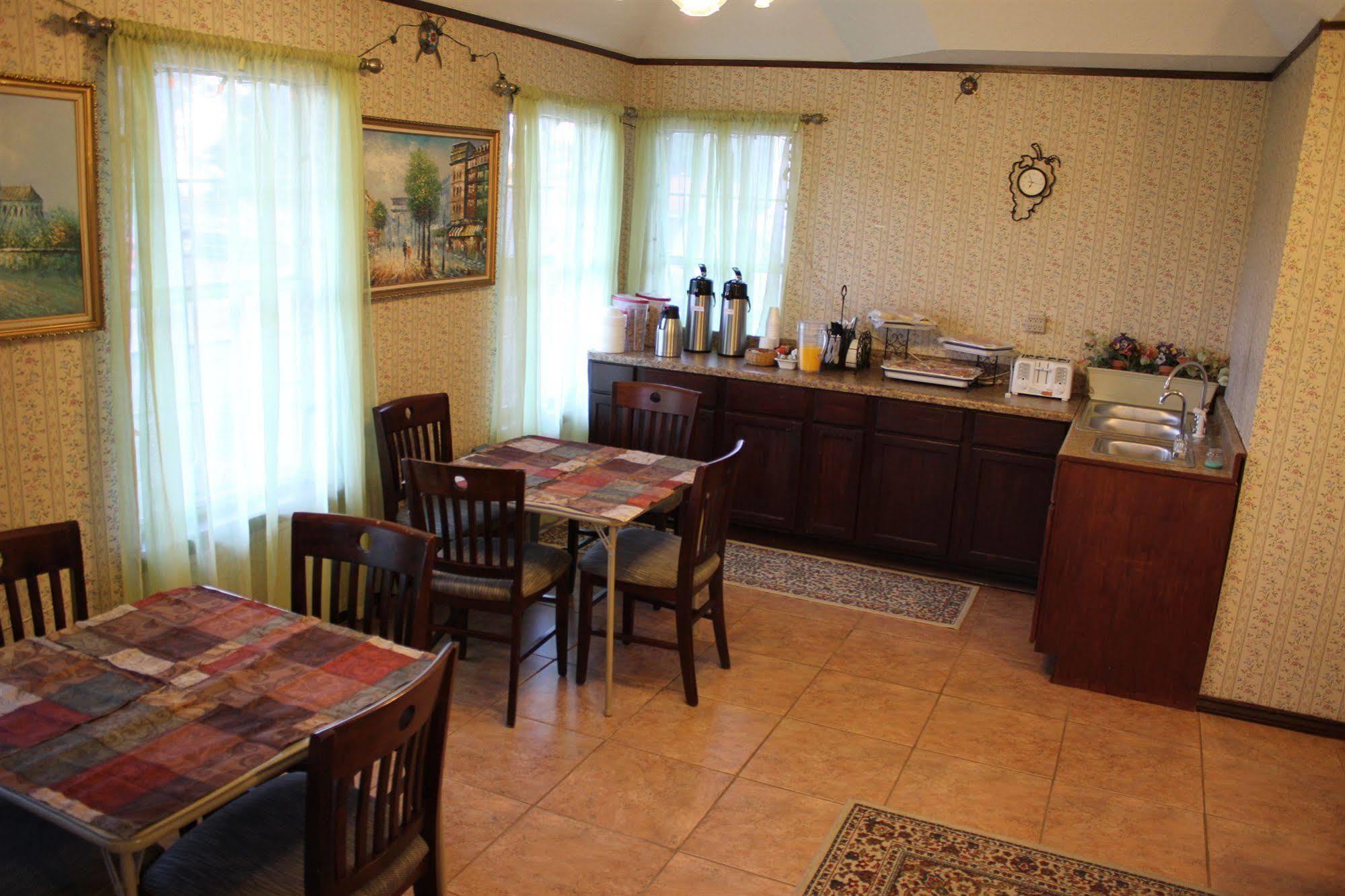Victorian Inn Athens Zewnętrze zdjęcie